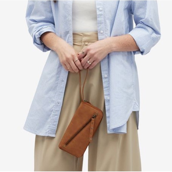 🆕 Free People Distressed Vegan Wallet Clutch Handle in Boho Camel Brown - Picture 5 of 5